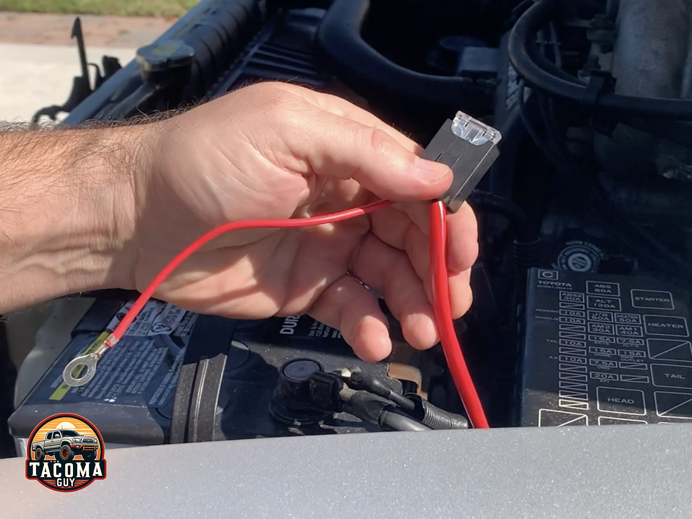 Connecting the power on the H4 connector harness