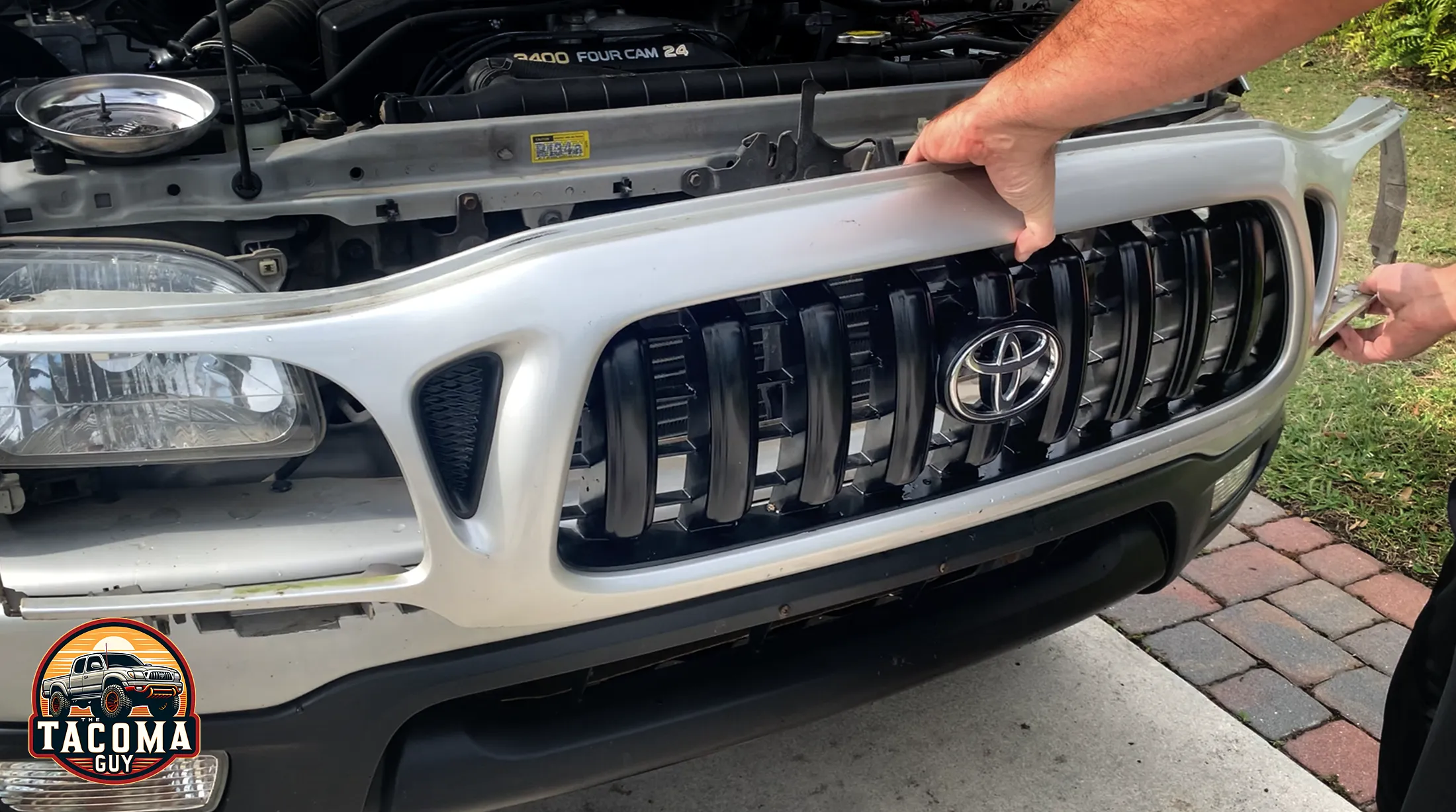 Removing the front grille on a gen 1 toyota tacoma